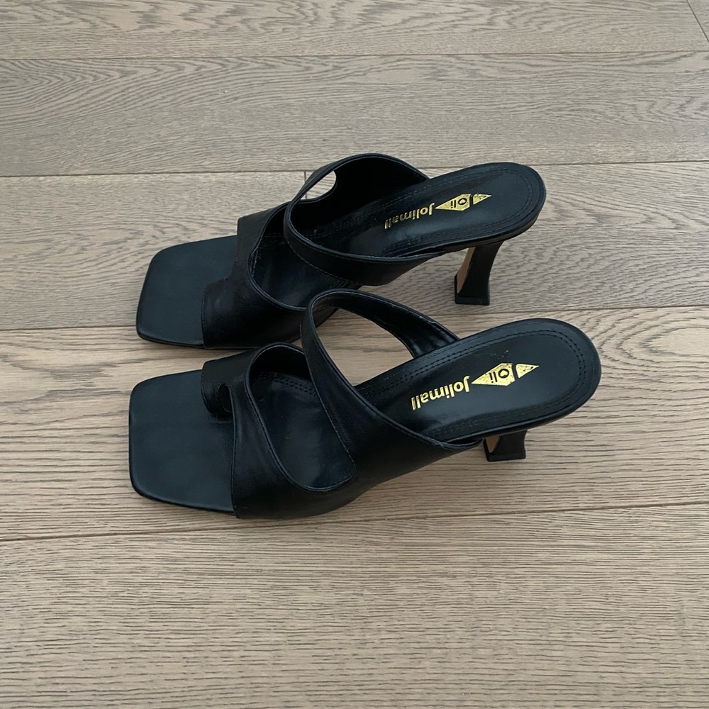 Square Toe Heels